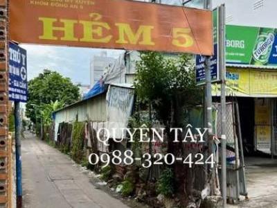 BÁN NHÀ - Hẻm 5 - Ngay Trung Tâm Long Xuyên