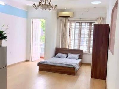 Chính chủ cho thuê Căn Hộ Khép Kín tại Ngõ 266 Đội Cấn Đối Diện chợ Cống Vị Ba Đình chỉ 4.x triệu