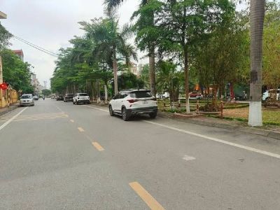 Gia đình Cần tiền bán nhanh mảnh đất 90m2 măt đường ô tô tránh tại TT Thị Trấn Phùng Đan Phượng