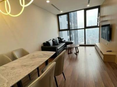 Cho thuê chung cư Mipec 122 Xuân Thủy Hà Nội