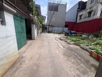 Chính chủ Em ra hàng F0 nóng hổi lô đất siêu đẹp ,đầu tư siêu lời