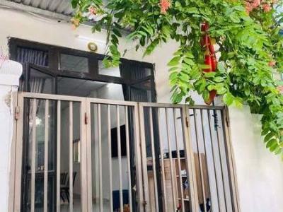Cho thuê nhà kiệt oto Lương Văn Can thông Phan Chu Trinh.
