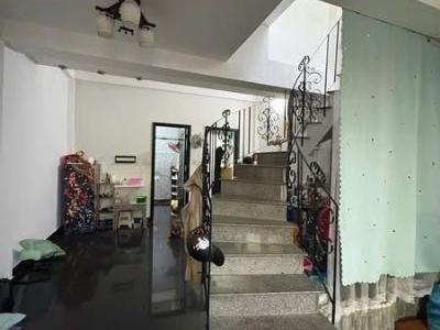 3tr5 CHO THUÊ NHÀ NGUYÊN CĂN KIỆT 131 TRẦN PHÚ- HUẾ