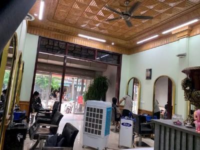 Bán nhà Vị trí đắc địa – Gần Trường 7 Nghề, trung tâm khu dân cư đông đúc, an ninh đảm bảo,