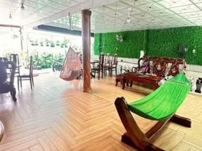 CẦN BÁN NHÀ MÁI THÁI BIỆT THỰ  ĐẸP VÍP VỪA Ở VỪA KINH DOANH
