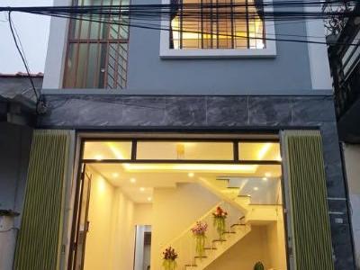 Nhà 2 tầng, Mặt tiền hẻm 900/72 Quang Trung đường rộng 5m thông Võ Thị Sáu, Lê Lợi tiện kinh doanh
