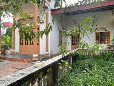 MỜI THUÊ NHÀ CẤP 4 NGAY CỔNG TRUNG TÂM Y TẾ THÀNH PHỐ