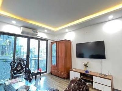 Cho thuê NR Phố Đặng Tiến Đông, Đống Đa  Hà Nội