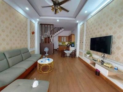Cho thuê nhà nguyên căn 5 tầng ngõ 217 Trần Phú, Văn Quán, Hà Đông, ô tô đỗ cửa