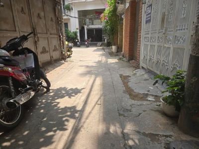 Cho thuê nhà nguyên căn ngõ 279 Giảng Võ- Ba Đình