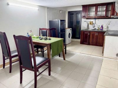 Cho thuê nhà riêng, nguyên căn ngõ 131 Đội Cấn, Ba Đình, Hà Nội