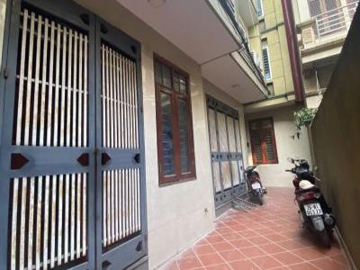 NHÀ PHÁP VÂN - GẦN PHỐ - SỔ RIÊNG - GẦN BẾN XE DI CHUYỂN THUẬN TIỆN
