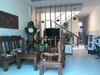 Bán nhà 1 trệt 1 lầu, mặt tiền đường 21 Hiệp Bình Chánh, Thủ Đức