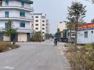 Thửa đất đẹp, vuông vắn, mặt tiền rộng thuộc khu đấu Phú Lương, Hà Đông,