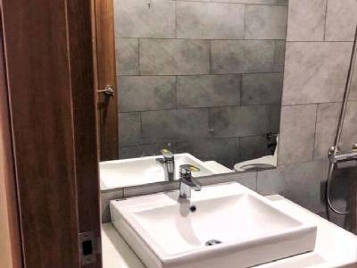 HOT HOT NNC mới xây 5pn Đc 525 Huỳnh Văn Bánh, P14, Phú Nhuận.
