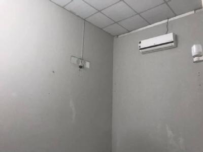 Bán nhà đường số 1 Lê Hoàn Diện tích: 77,7m2