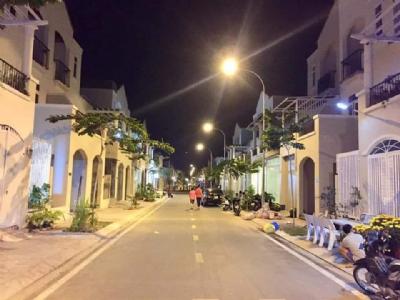 Bán nhà 1 trệt 1 lầu đã hoàn thiện khu Tây Sông Hậu, Mỹ Phước.
