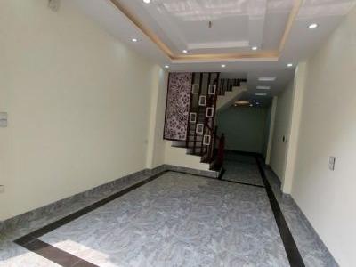 NHÀ MỚI - 4 NGỦ- Ô TÔ ĐỖ CỬA- 20M XE TẢI Đại Tự Kim Chung