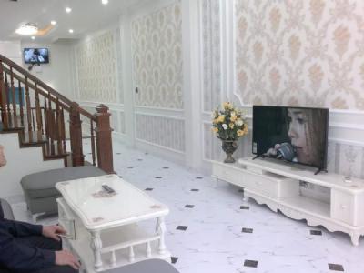 BÁN NHÀ LIỀN KỀ KHU ĐÔ THỊ XA LA, NGAY MẶT CHỢ, KINH DOANH CỰC TỐT, ĐÔNG NAM