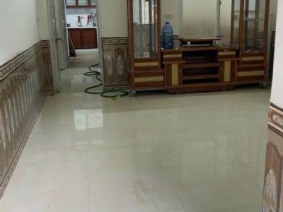 Cho thuê nhà trung tâm Tp Bắc Giang 1,5 tầng kdcs3 đầu đường trần đăng tuyển giá 3tr/tháng