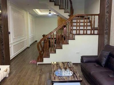 VƯỢT TRỘI, bán nhà chính chủ phố Chùa Bộc, Đống Đa, kinh doanh, 52m2x4t, 5 tỷ