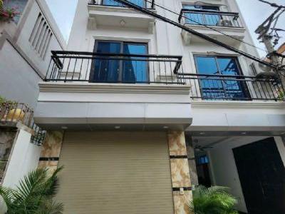 Cần bán gấp nhà trục chính kinh doanh tại Kim Chung Hoài Đức