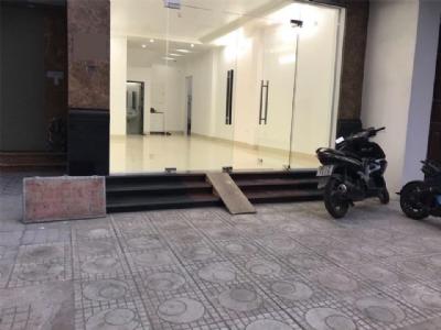 CHO THUÊ NHÀ MẶT ĐƯỜNG KINH DOANH PHỐ THỤY KHUÊ - HOÀNG HOA THÁM, VỈA HÈ RỘNG MÊNH MÔNG, OTO ĐỖ 20-