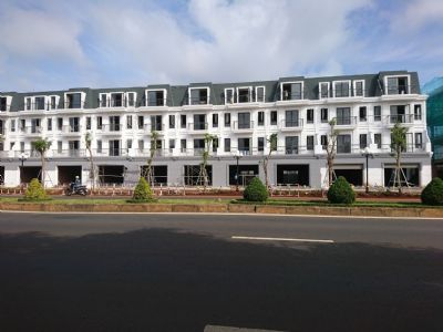 TT 1,1T nhận ngay nhà phố 150 m2 MT Nguyễn Chí Thanh. Cơ hội trúng Merc GLC 300