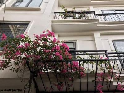 Bán nhà ngô thì nhậm,hà đông 45m2, 4tầng,mt 4m,phân lô, ô tô đỗ cửa
