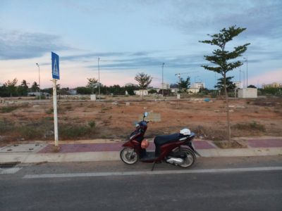 BÁN 1 MỚ HẠT NHÂN GIÁ ĐẦU TƯ: LK5-30: 100m, hướng Tây, đường 12m Gần Biển, gần Sunbay Park 5 sao