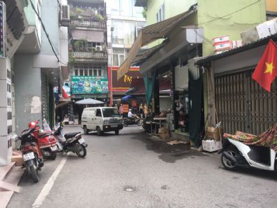 chính chủ bán nhà Đội Cấn 42m, 3.5 tầng, 6m mặt tiền, giá 5,2tỷ có thương lượng