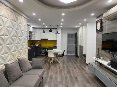 Cần bán CHCC VINAPHARM-60b Nguyễn Huy Tưởng- TX:  Tầng cao  Dt: 97m Giá: 4 tỷ P.ngủ: 3 Wc: 2