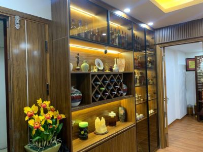 chcc cần bán SAPPHIRE- 4 Chính Kinh- TX:  Tầng thấp.  Giá: 5.2 tỷ Nội thất: Bàn giao đồ liền tường