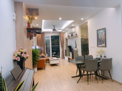 chcc STAR TOWER- 283 Khương Trung- TX:  Vị trí toà C, tầng trung, trục 03  Giá: 3.95 tỷ DT 90m2