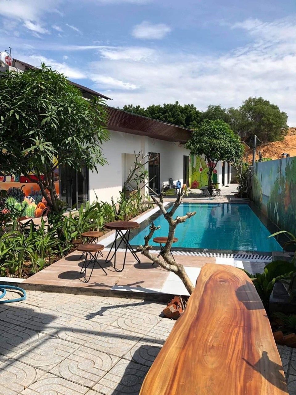 Cần Bán Gấp Khu Homestay Cuba House Siêu Đẹp Giá Siêu Rẽ Tại Đường Nguyễn Công Hoan P. Mũi Né