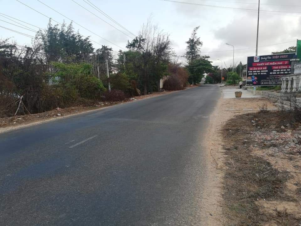 Bán Nhanh Lô Đất View Biển 557m2, Thôn Tiến Phú , Xã Tiến Thành , Tp. Phan Thiết.