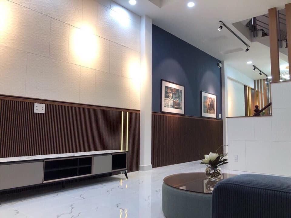 Bán nhà mặt tiền đuơng huỳnh tấn phát Q7 bán lỗ từ 13,5ty xuống 9,9ty