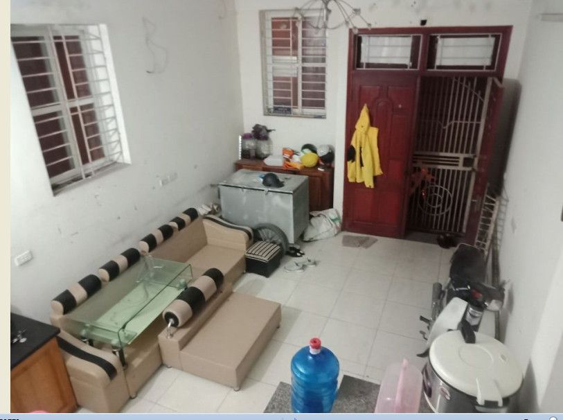 Bán nhà thuộc phố Lê Đức Thọ, lô góc, gần phố, tiện ích cách ngõ lớn khoảng 50 m.