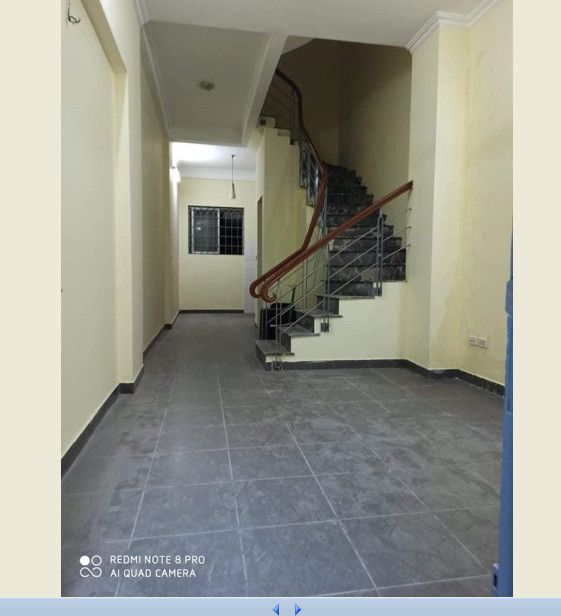 Bán nhà ở ngõ 8 Lê Quang Đạo 40m2, 3 tầng, mặt tiền 3.5m, giá 2ty950