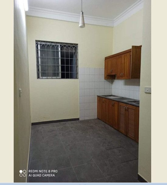 Bán nhà ở ngõ 8 Lê Quang Đạo 40m2, 3 tầng, mặt tiền 3.5m, giá 2ty950