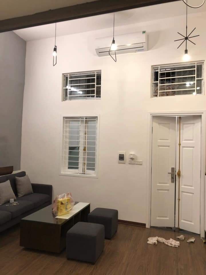 Bán Nhà Phạm Văn Đồng 39m C4, mt 4.4m, giá 2.6 tỷ