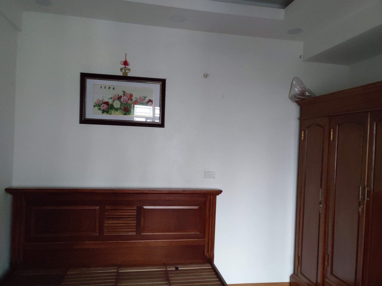 N2F HOÀNG ĐẠO THUÝ- TX: Tầng thấp Dt: 68m Giá: 2.45 tỷ P.ngủ: 2 Wc: 1 Ban công: B Nội thất: full