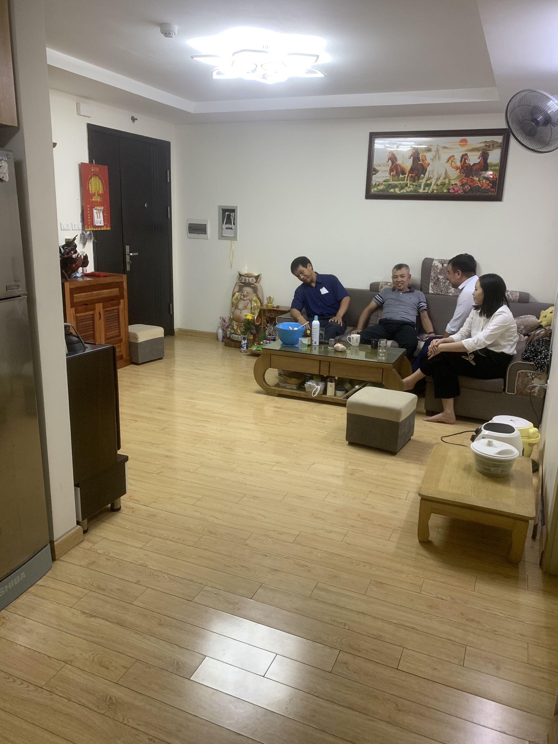 Căn hộ hiếm Chung Cư 60B Nguyễn Huy Tưởng. Căn 1908 DT: 55m2 2ngu - 2wc - Nội Thất Liền Tường