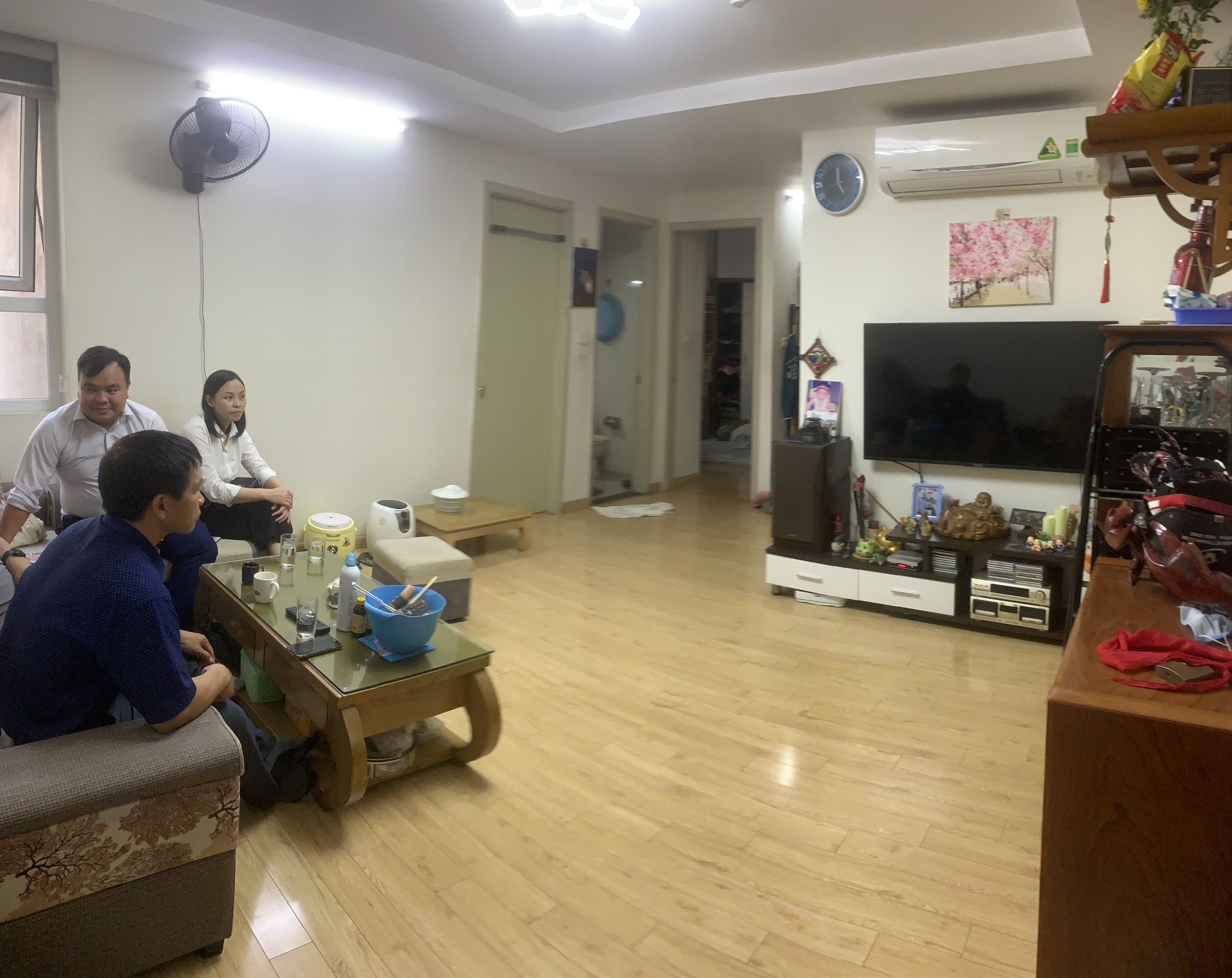 Căn hộ hiếm Chung Cư 60B Nguyễn Huy Tưởng. Căn 1908 DT: 55m2 2ngu - 2wc - Nội Thất Liền Tường