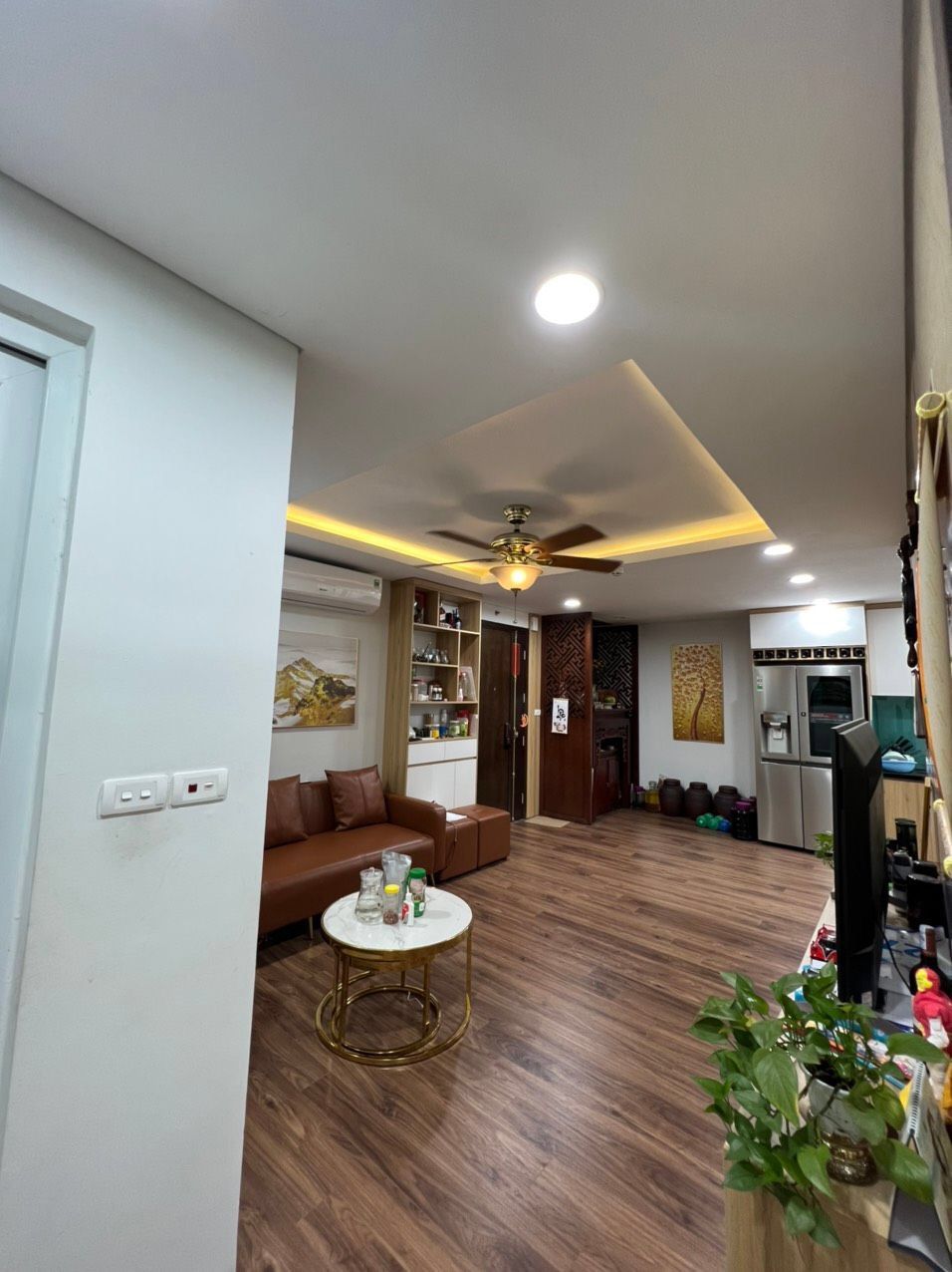 Bán CHCC BAN CƠ YẾU CHÍNH PHỦ- Lê Văn Lương-TX CT2 Tầng Trung Dt:68m2 P.ngủ: 2 Wc: 2 Giá: 3,25 tỷ
