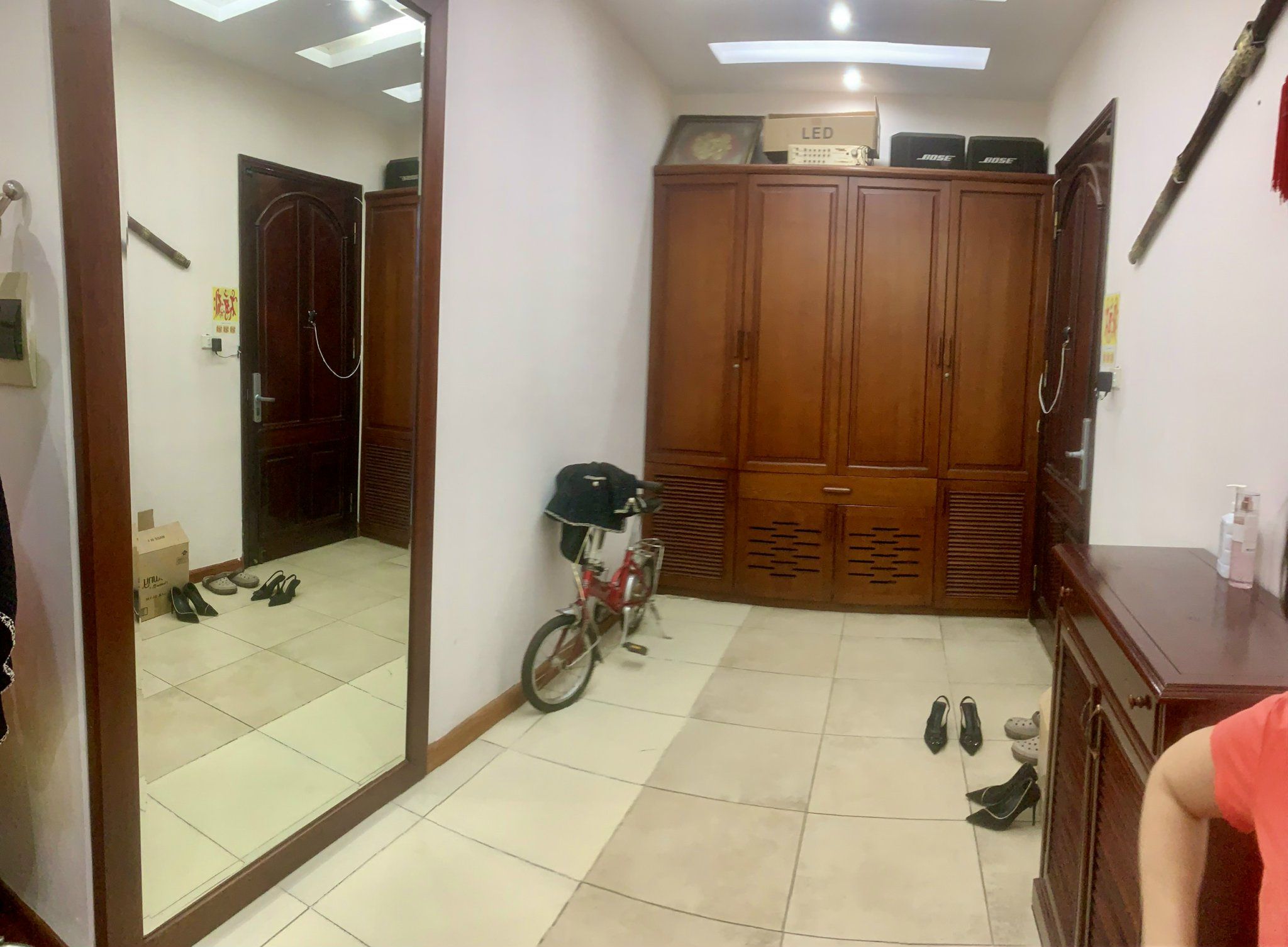 Bán căn hộ Chung Cư Mặt Đường Hoàng Đạo Thuý- Trung Hoà Nhân Chính. Toà 17T4 căn tầng 17 DT: 233.5m