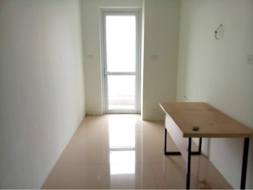 Cần chuyển nhượng chcc 90 NGUYỄN TUÂN- TX: HH2 Tầng trung Dt: 88m2 P.ngủ: 3 Wc: 2 Giá: 4,350tỷ