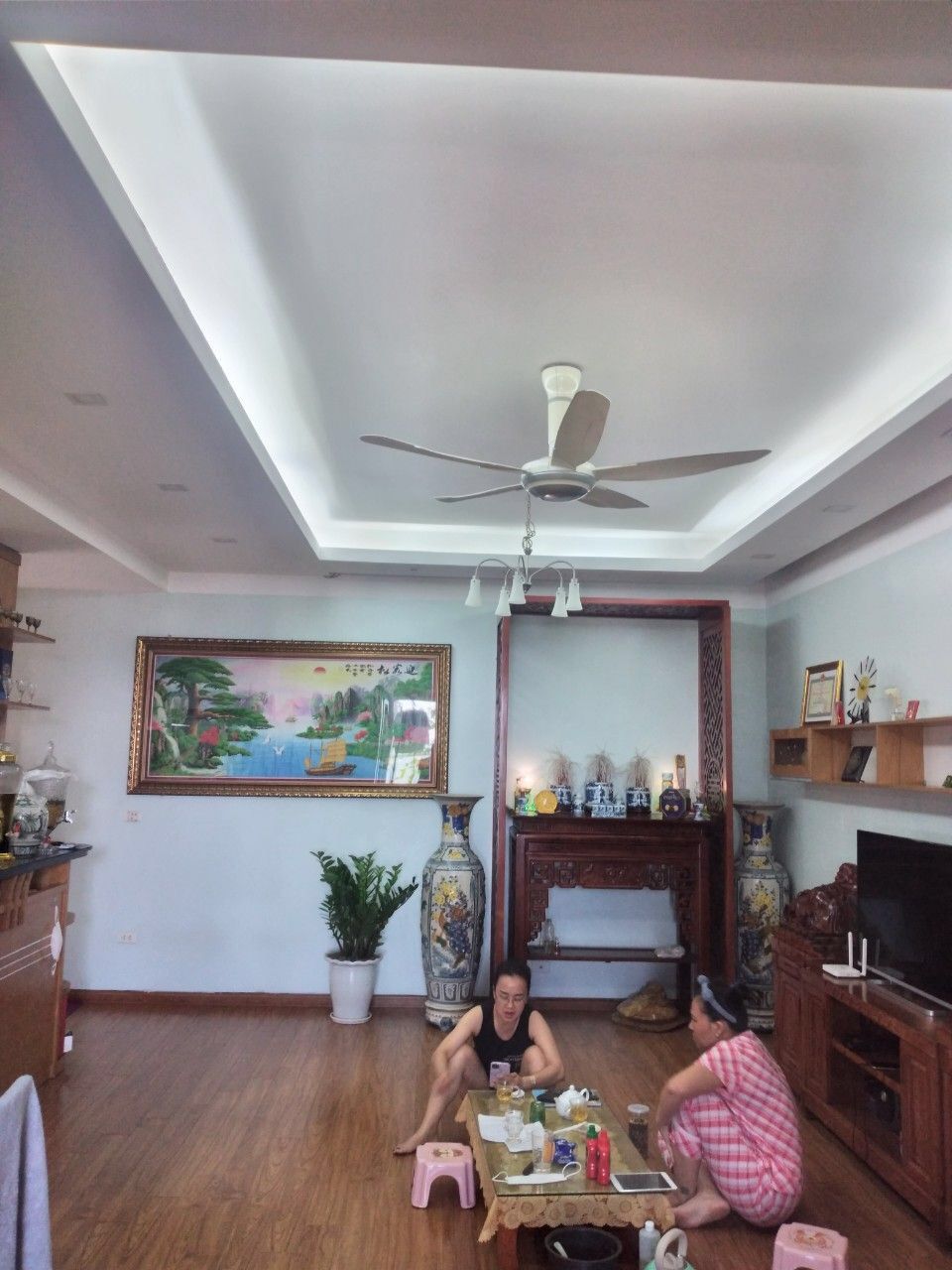 chcc C14 BẮC HÀ-Nam TL CT1. Tầng Cao Giá: 3.22 tỷ ( bao thuế phí) Hướng cửa ĐN Ban công TB
