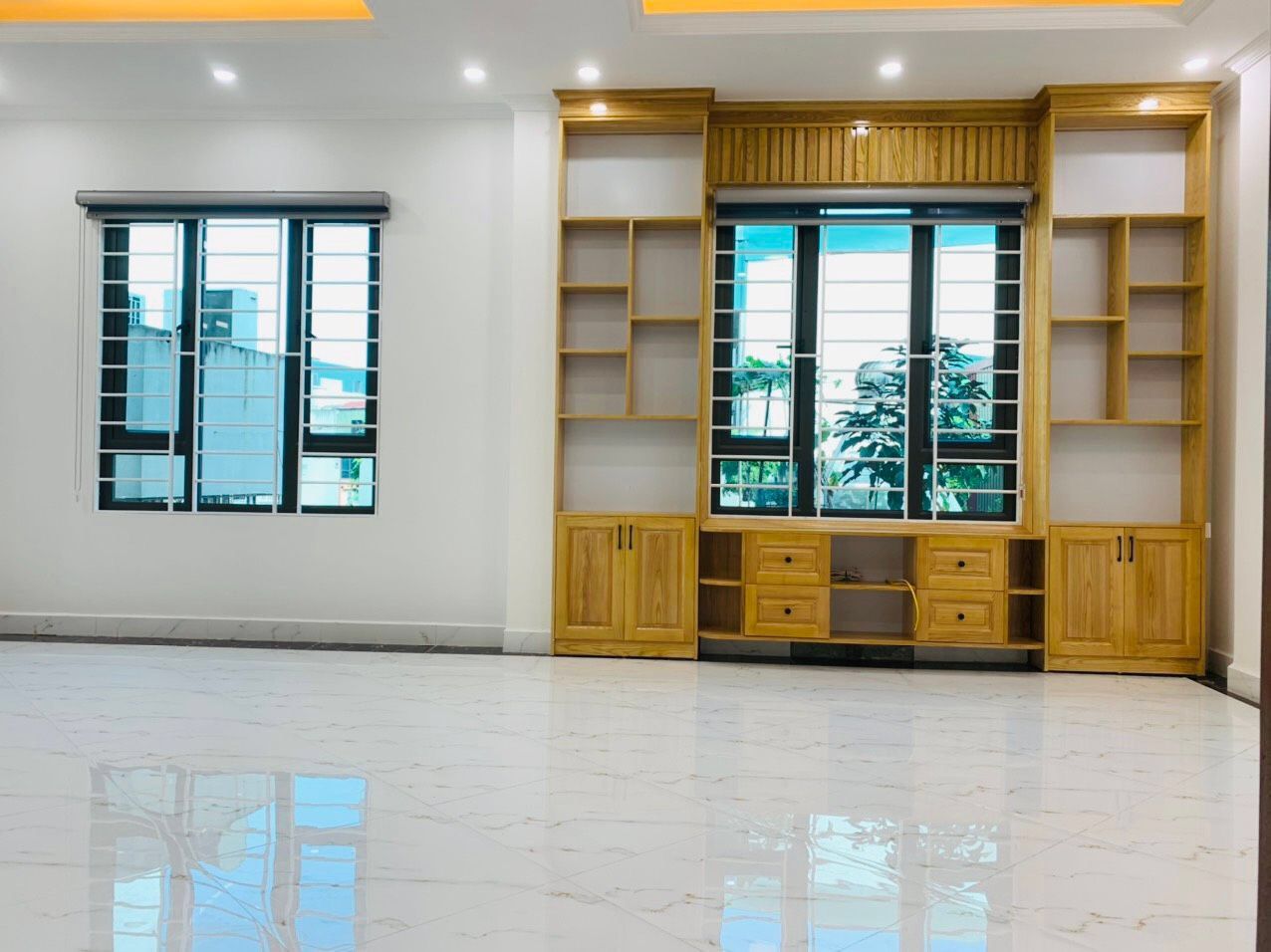 SIÊU PHẨM LÔ GÓC, THANG MÁY, 2 THOÁNG, NGÕ THÔNG NHÀ SIÊU ĐẸP 48m- 6 tầng-mt 6m- 8.5 tỷ Thanh Xuân