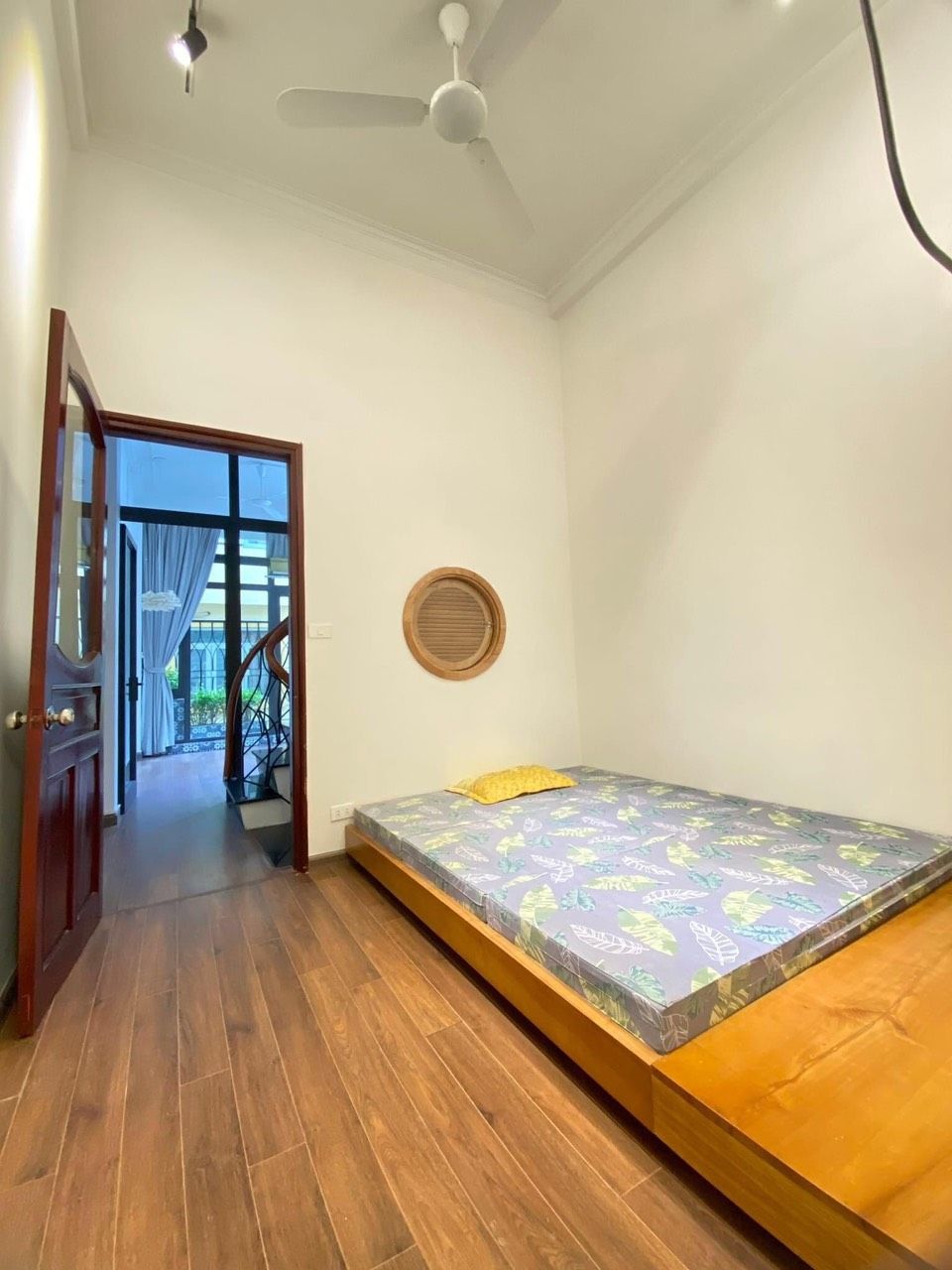 GẦN PHỐ - NHÀ ĐẸP Ở LUÔN - 4 PHÒNG KHÉP KÍN - KHU TRUNG TÂM- NGÕ THÔNG. Ngõ 106 CHÙA LÁNG DT: 30m